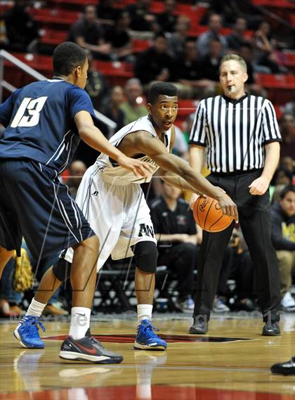Thumbnail 3 in Army-Navy vs. Mater Dei Catholic (CIF SDS D4 Final) photogallery.