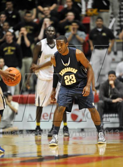 Thumbnail 2 in Army-Navy vs. Mater Dei Catholic (CIF SDS D4 Final) photogallery.