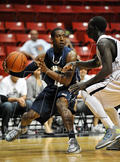 Thumbnail 3 in Army-Navy vs. Mater Dei Catholic (CIF SDS D4 Final) photogallery.