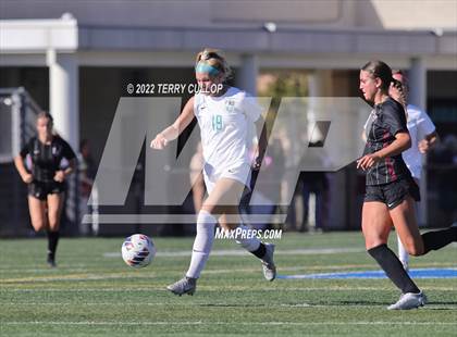 Thumbnail 3 in Farmington vs. Lone Peak (UHSAA 6A Semifinal) photogallery.