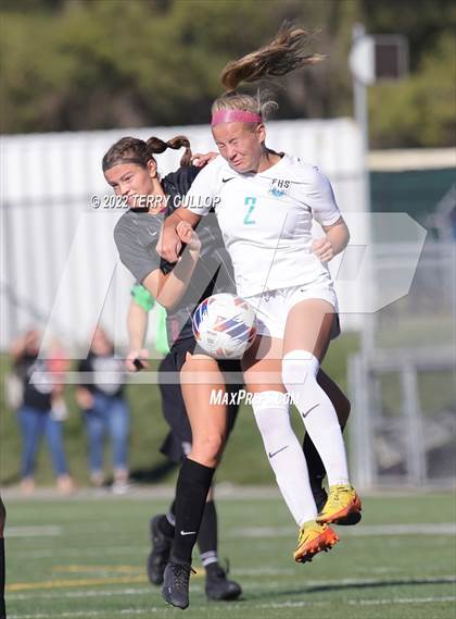 Thumbnail 2 in Farmington vs. Lone Peak (UHSAA 6A Semifinal) photogallery.