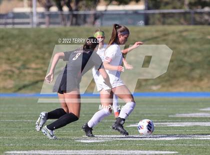 Thumbnail 2 in Farmington vs. Lone Peak (UHSAA 6A Semifinal) photogallery.
