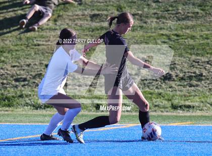 Thumbnail 1 in Farmington vs. Lone Peak (UHSAA 6A Semifinal) photogallery.