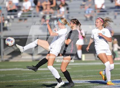 Thumbnail 3 in Farmington vs. Lone Peak (UHSAA 6A Semifinal) photogallery.