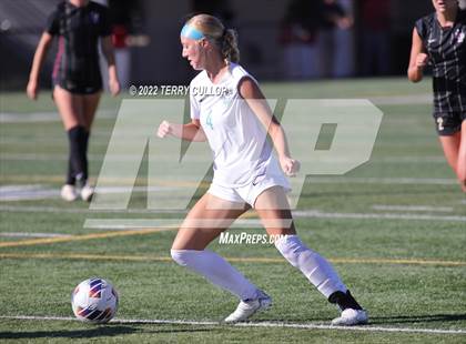Thumbnail 3 in Farmington vs. Lone Peak (UHSAA 6A Semifinal) photogallery.