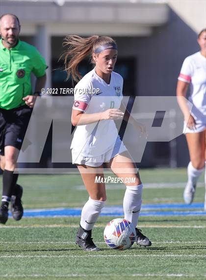 Thumbnail 1 in Farmington vs. Lone Peak (UHSAA 6A Semifinal) photogallery.