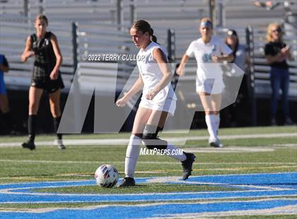Thumbnail 3 in Farmington vs. Lone Peak (UHSAA 6A Semifinal) photogallery.