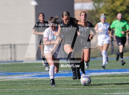 Thumbnail 1 in Farmington vs. Lone Peak (UHSAA 6A Semifinal) photogallery.