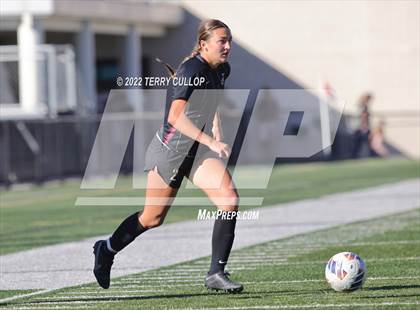 Thumbnail 1 in Farmington vs. Lone Peak (UHSAA 6A Semifinal) photogallery.