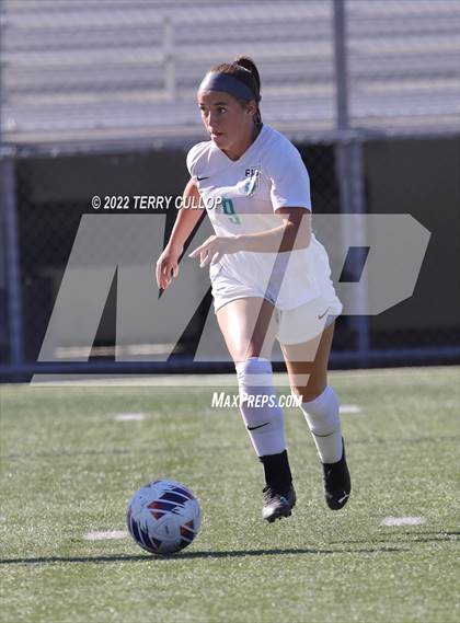 Thumbnail 1 in Farmington vs. Lone Peak (UHSAA 6A Semifinal) photogallery.