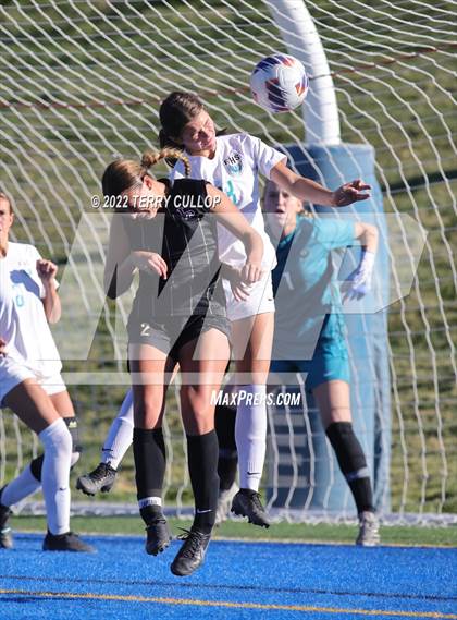Thumbnail 3 in Farmington vs. Lone Peak (UHSAA 6A Semifinal) photogallery.