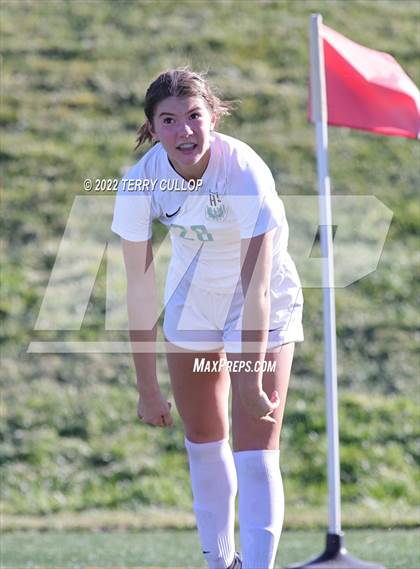 Thumbnail 2 in Farmington vs. Lone Peak (UHSAA 6A Semifinal) photogallery.