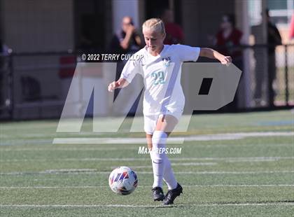 Thumbnail 1 in Farmington vs. Lone Peak (UHSAA 6A Semifinal) photogallery.