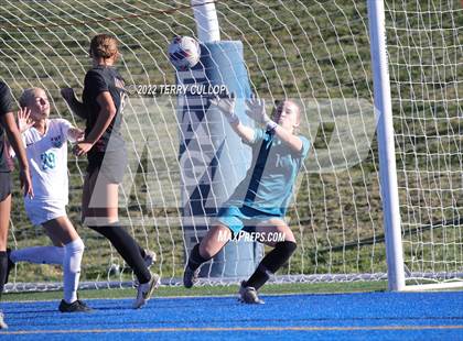 Thumbnail 2 in Farmington vs. Lone Peak (UHSAA 6A Semifinal) photogallery.