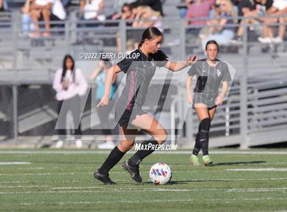 Thumbnail 3 in Farmington vs. Lone Peak (UHSAA 6A Semifinal) photogallery.