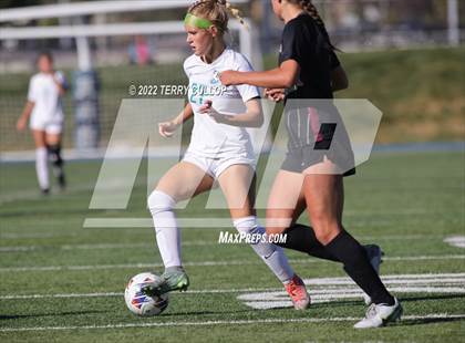 Thumbnail 1 in Farmington vs. Lone Peak (UHSAA 6A Semifinal) photogallery.