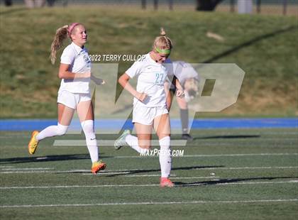 Thumbnail 1 in Farmington vs. Lone Peak (UHSAA 6A Semifinal) photogallery.