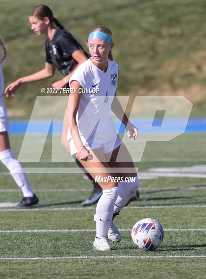 Thumbnail 3 in Farmington vs. Lone Peak (UHSAA 6A Semifinal) photogallery.