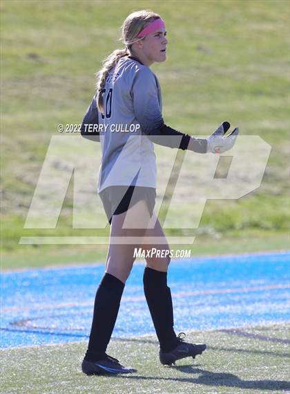 Thumbnail 1 in Farmington vs. Lone Peak (UHSAA 6A Semifinal) photogallery.