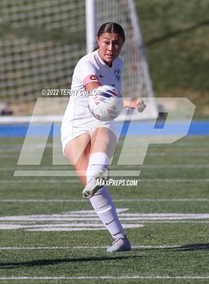 Thumbnail 3 in Farmington vs. Lone Peak (UHSAA 6A Semifinal) photogallery.