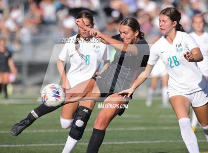 Thumbnail 3 in Farmington vs. Lone Peak (UHSAA 6A Semifinal) photogallery.