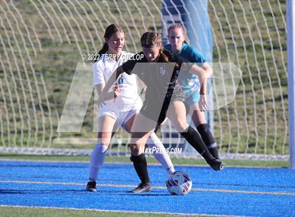 Thumbnail 2 in Farmington vs. Lone Peak (UHSAA 6A Semifinal) photogallery.