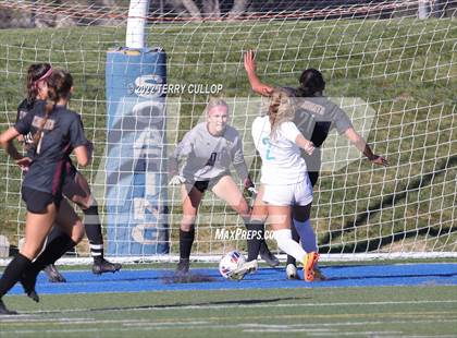 Thumbnail 1 in Farmington vs. Lone Peak (UHSAA 6A Semifinal) photogallery.