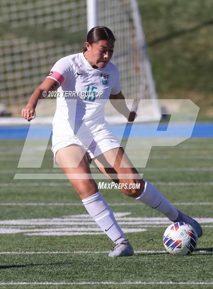 Thumbnail 2 in Farmington vs. Lone Peak (UHSAA 6A Semifinal) photogallery.