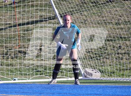 Thumbnail 1 in Farmington vs. Lone Peak (UHSAA 6A Semifinal) photogallery.