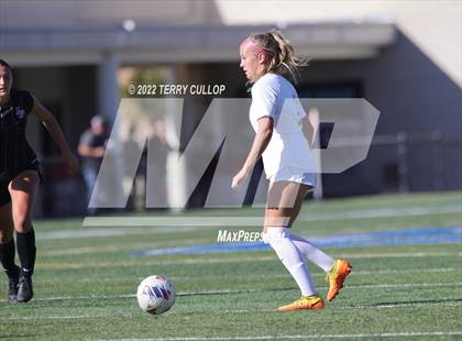 Thumbnail 1 in Farmington vs. Lone Peak (UHSAA 6A Semifinal) photogallery.