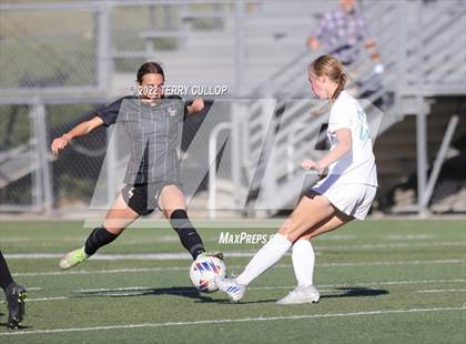 Thumbnail 2 in Farmington vs. Lone Peak (UHSAA 6A Semifinal) photogallery.