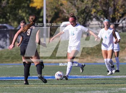 Thumbnail 2 in Farmington vs. Lone Peak (UHSAA 6A Semifinal) photogallery.