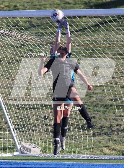 Thumbnail 1 in Farmington vs. Lone Peak (UHSAA 6A Semifinal) photogallery.