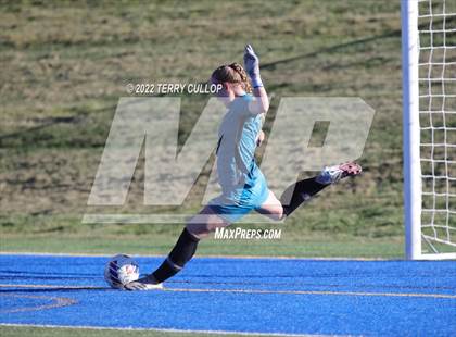 Thumbnail 3 in Farmington vs. Lone Peak (UHSAA 6A Semifinal) photogallery.