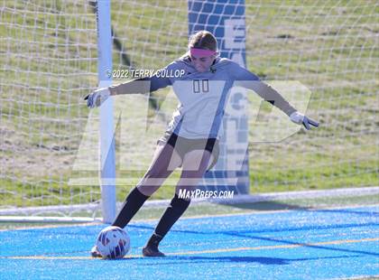 Thumbnail 3 in Farmington vs. Lone Peak (UHSAA 6A Semifinal) photogallery.