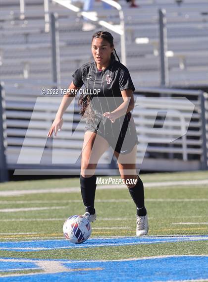 Thumbnail 2 in Farmington vs. Lone Peak (UHSAA 6A Semifinal) photogallery.