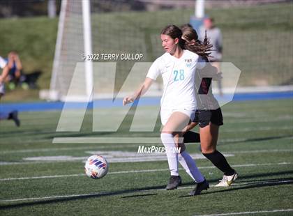 Thumbnail 3 in Farmington vs. Lone Peak (UHSAA 6A Semifinal) photogallery.