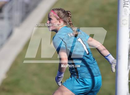 Thumbnail 1 in Farmington vs. Lone Peak (UHSAA 6A Semifinal) photogallery.