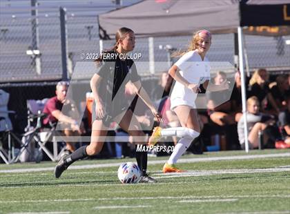 Thumbnail 1 in Farmington vs. Lone Peak (UHSAA 6A Semifinal) photogallery.