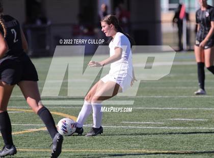 Thumbnail 3 in Farmington vs. Lone Peak (UHSAA 6A Semifinal) photogallery.