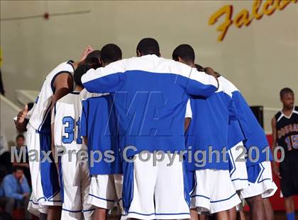Thumbnail 3 in Price vs. Newark Memorial (MaxPreps Holiday Classic) photogallery.