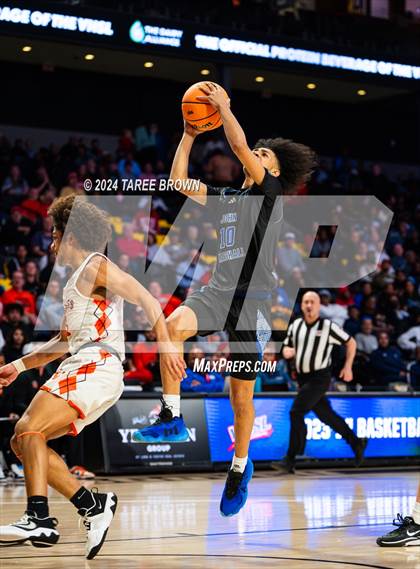 Thumbnail 3 in John Marshall vs Virginia High (VHSL Class 2 Final) photogallery.