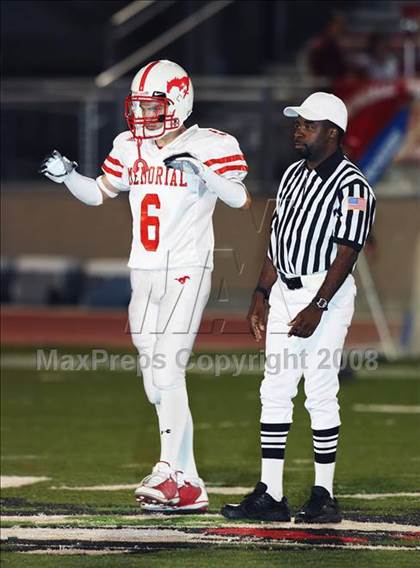 Thumbnail 3 in Memorial @ Strake Jesuit photogallery.