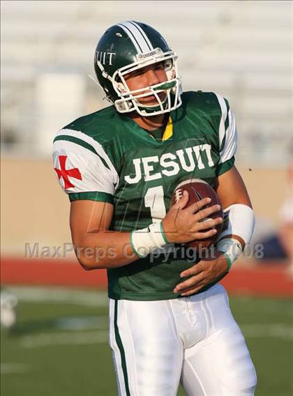 Thumbnail 3 in Memorial @ Strake Jesuit photogallery.