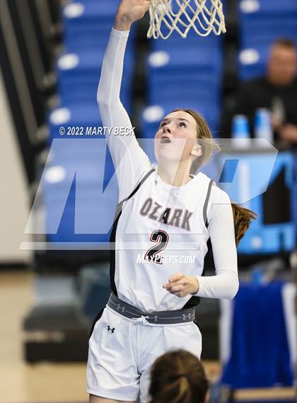 Thumbnail 3 in Central vs Ozark (The 48 Hours of Basketball) photogallery.