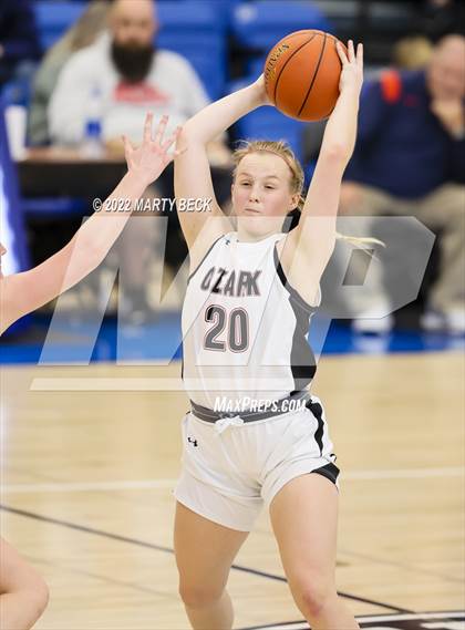 Thumbnail 1 in Central vs Ozark (The 48 Hours of Basketball) photogallery.