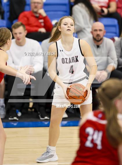 Thumbnail 1 in Central vs Ozark (The 48 Hours of Basketball) photogallery.