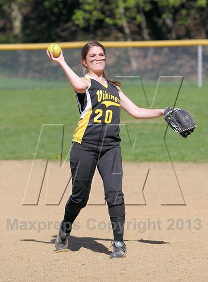 Thumbnail 3 in Clarion-Limestone @ Venango Catholic photogallery.