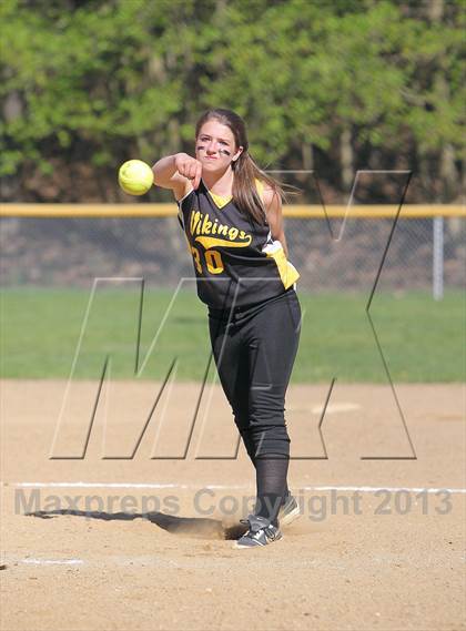 Thumbnail 3 in Clarion-Limestone @ Venango Catholic photogallery.