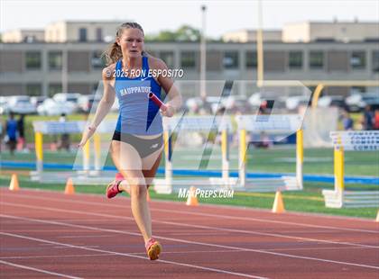 Thumbnail 1 in Suffolk County Section XI State Qualifier photogallery.
